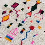 Handmade moroccan berber carpet 128x 104 cm