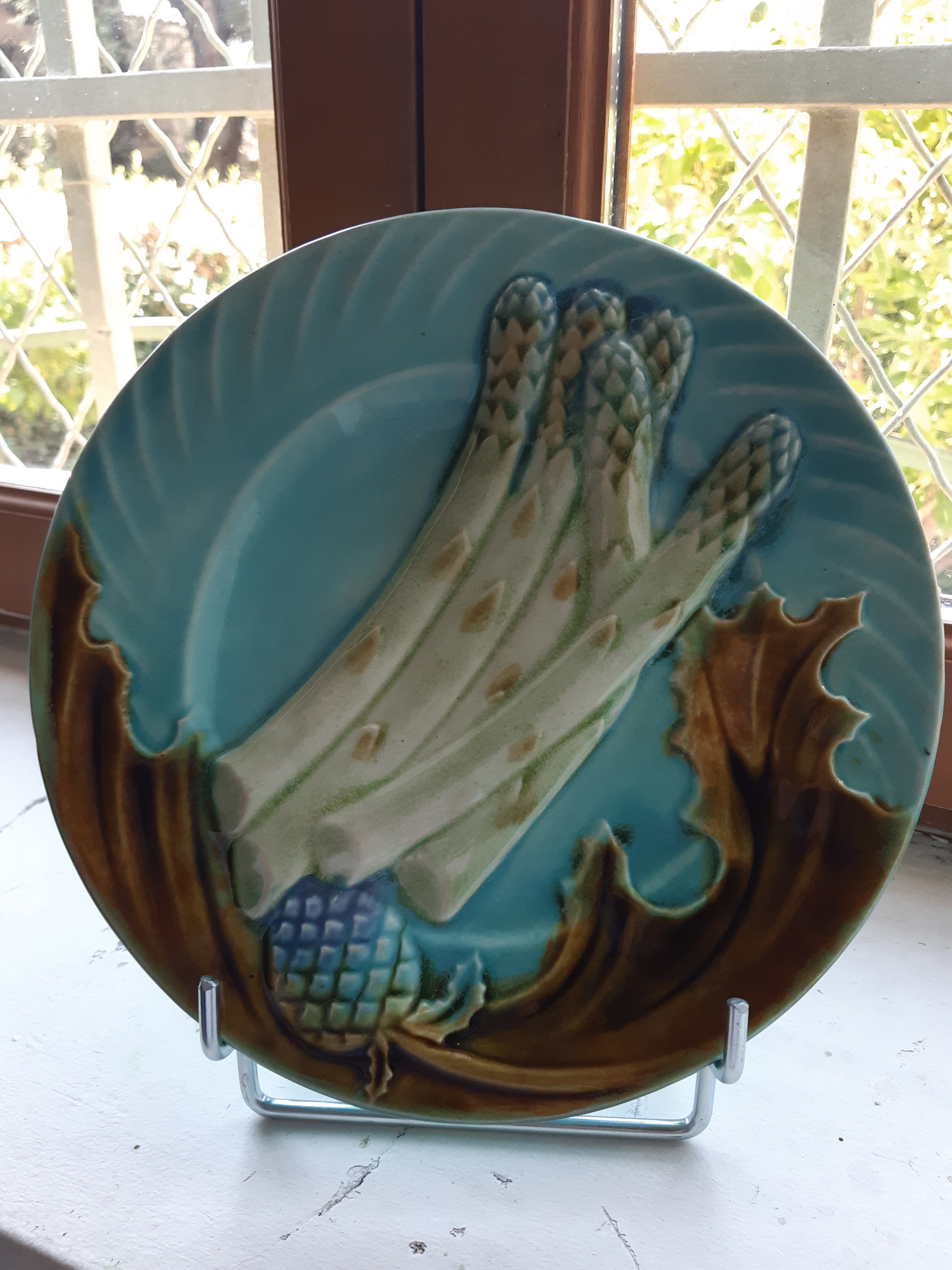 Asparagus dish dabbling