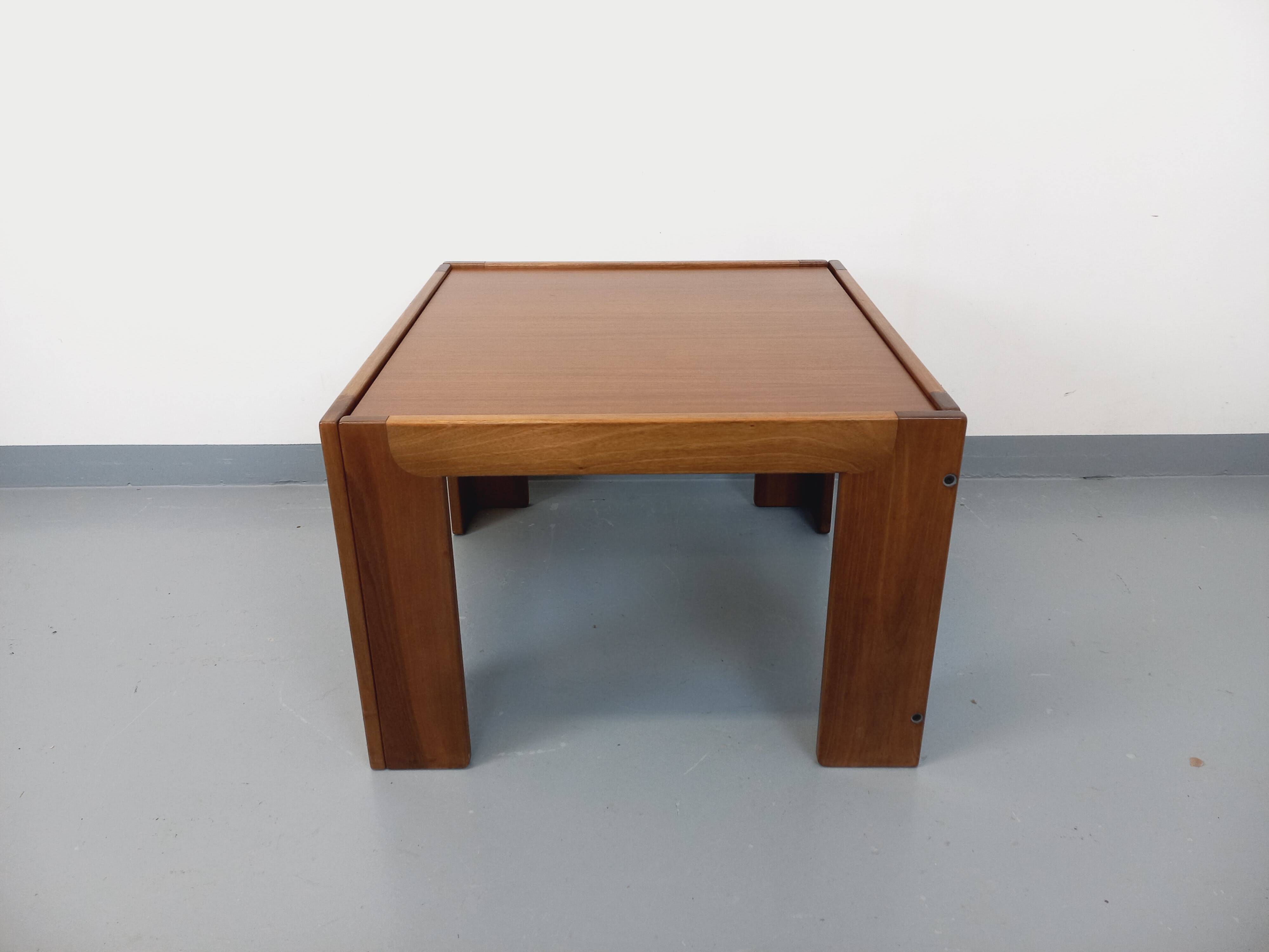 Vintage Italian square coffee table by Afra and Tobia Scarpa for Cassina
