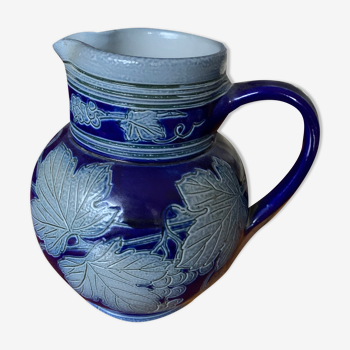 Alsatian pitcher