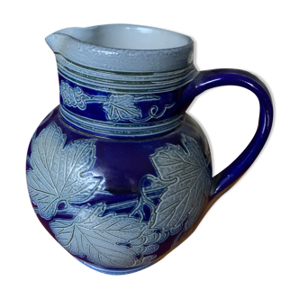 Alsatian pitcher