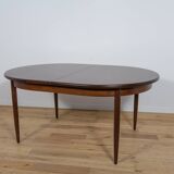 Mid-Century Oval Dining Table in Teak from G-Plan, 1960s