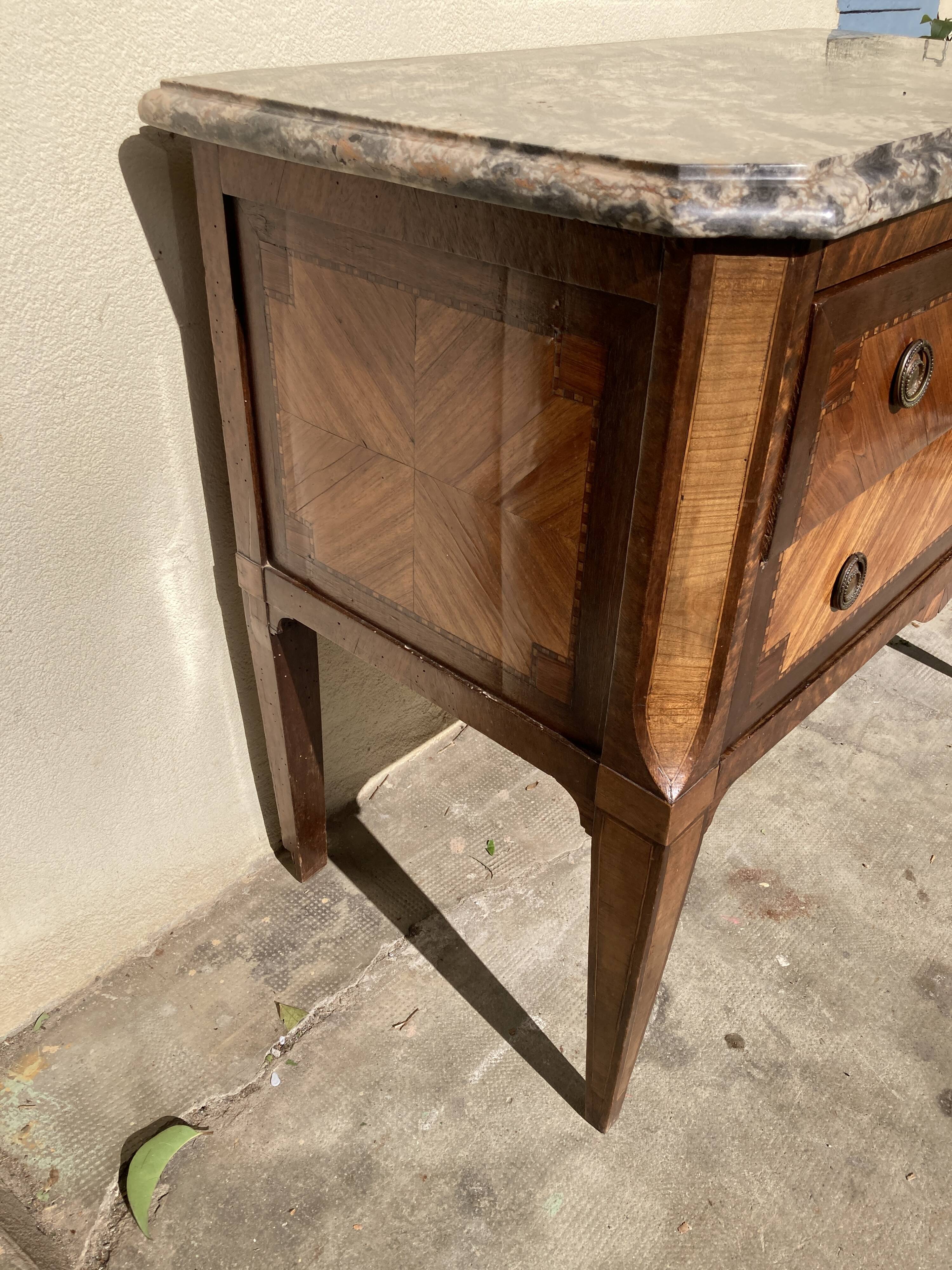 Antique commode - 18th century - marquetry