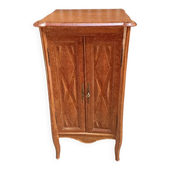 2-door sideboard