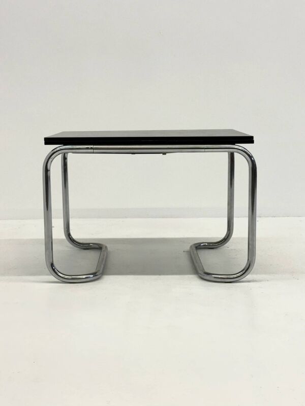 Table à manger Acerbis avec plateau en chêne noir par Giotto Stoppino