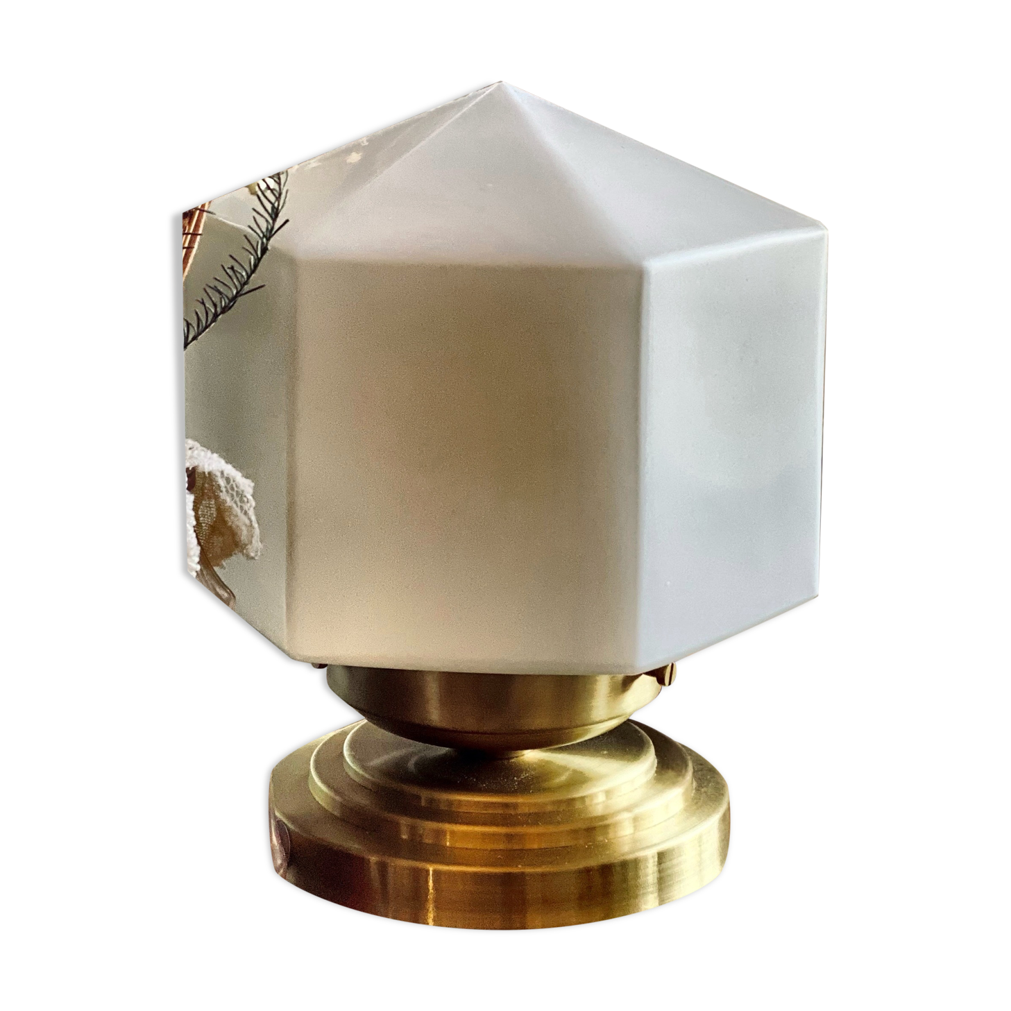 The hexagonal "thabur"