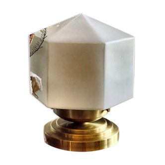 The hexagonal "thabur"