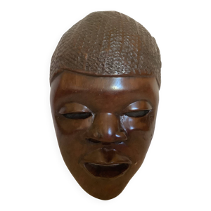 Masque africain en bois - massif