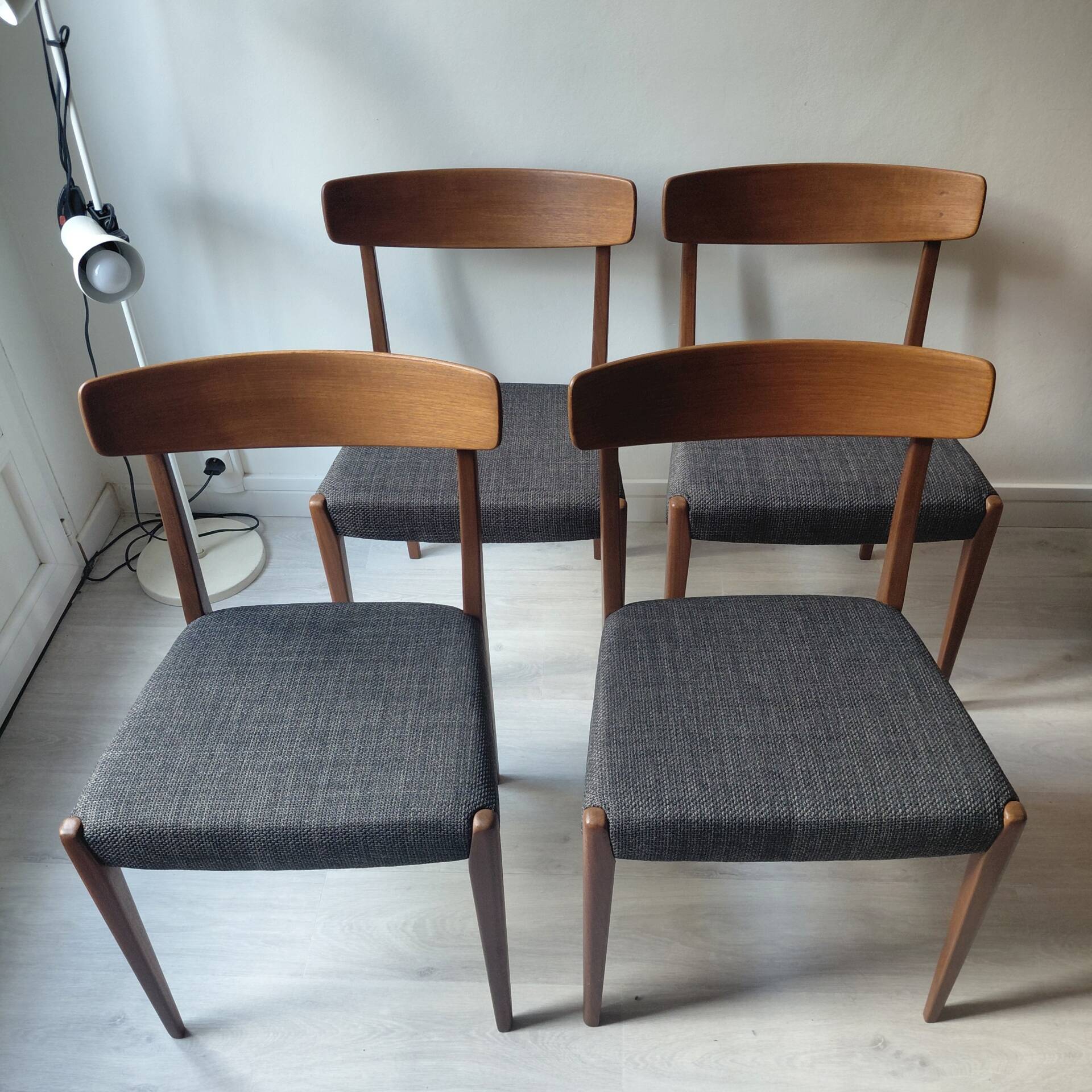 vintage Swedish Scandinavian chairs TRIBO – P. Karaborgs Möbelindust