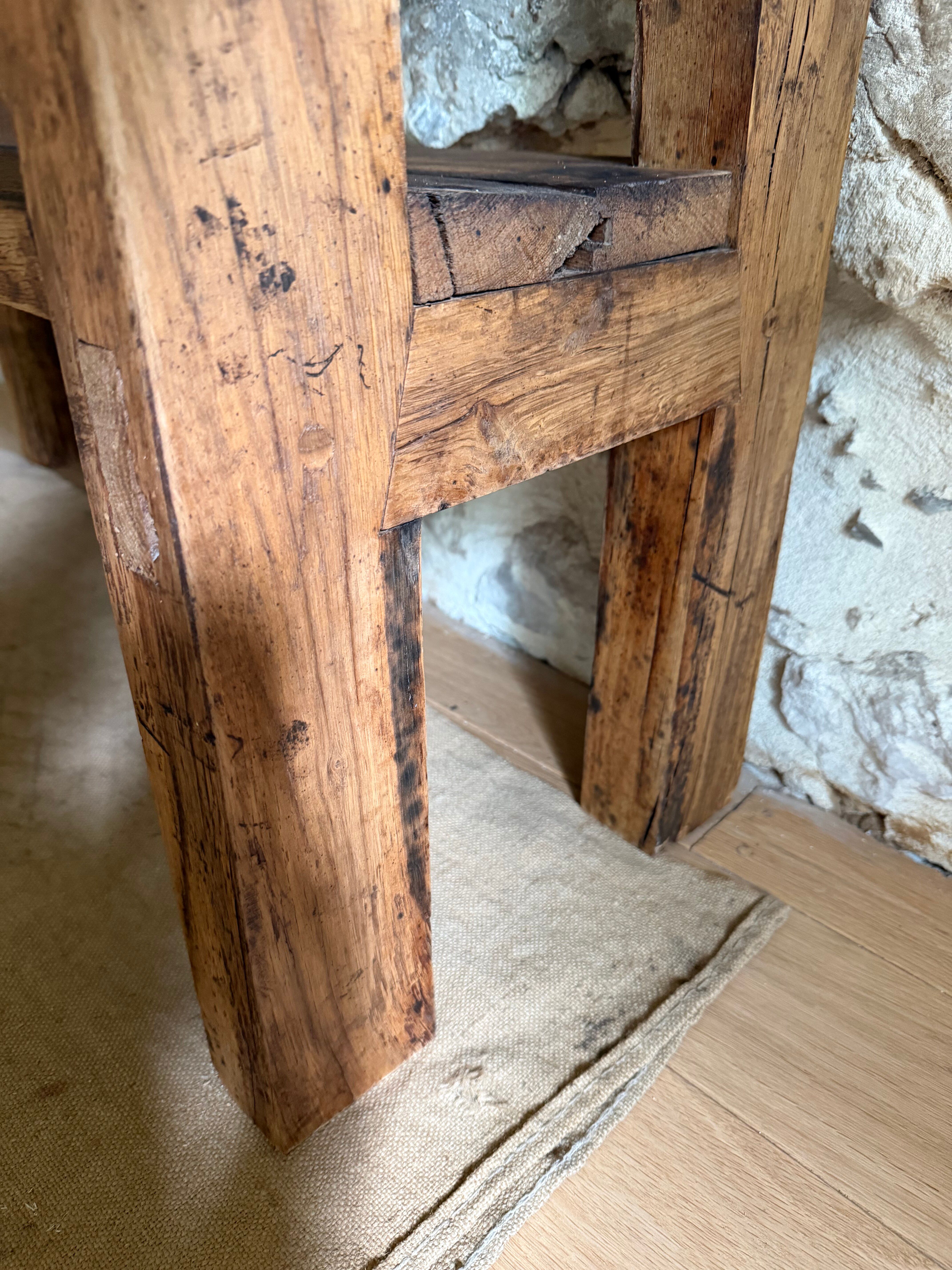 Étagère de campagne en bois