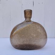 Bouteille en verre bullé, verrerie de Bendor.