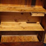 Armoire en noyer époque Louis Philippe