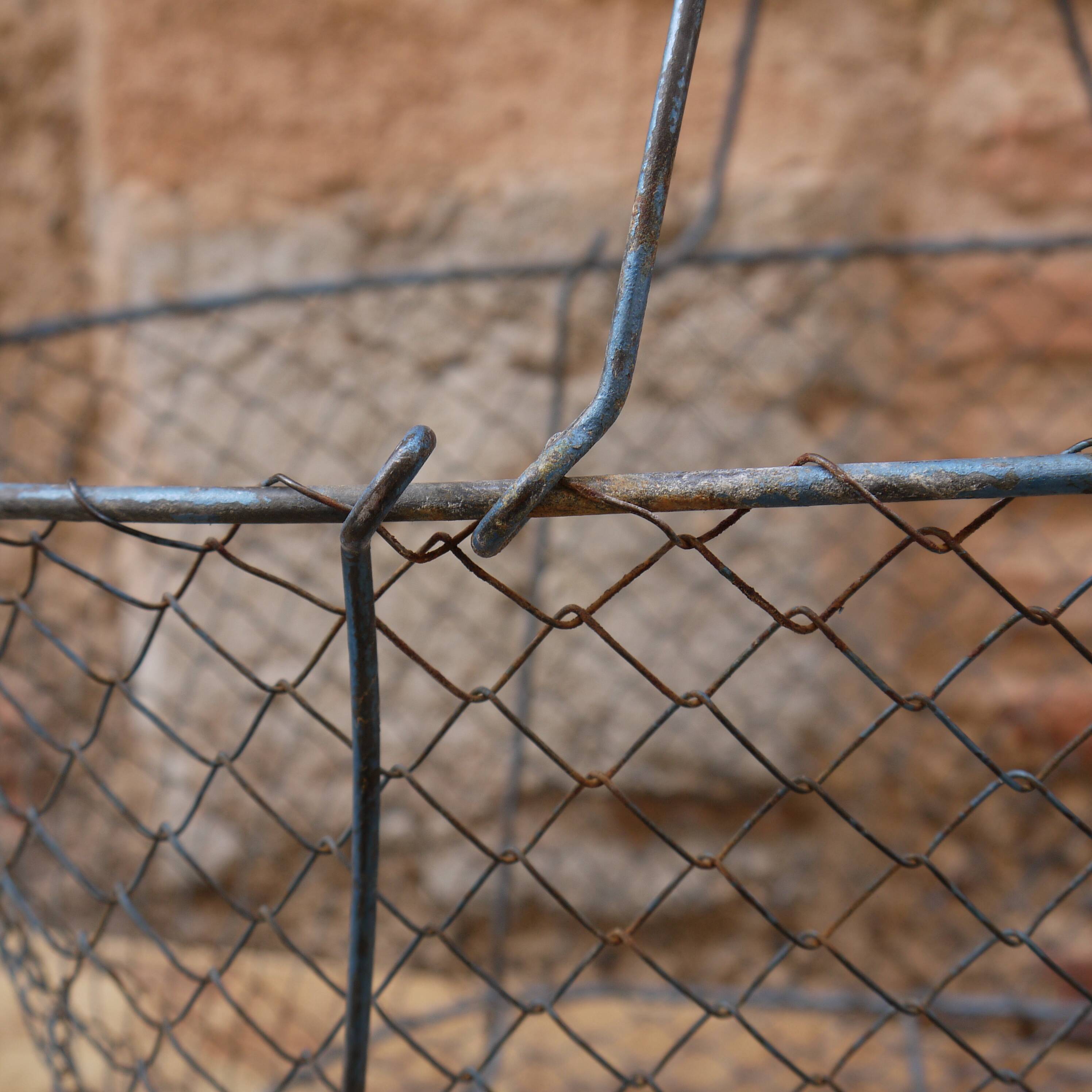 Metal folding basket