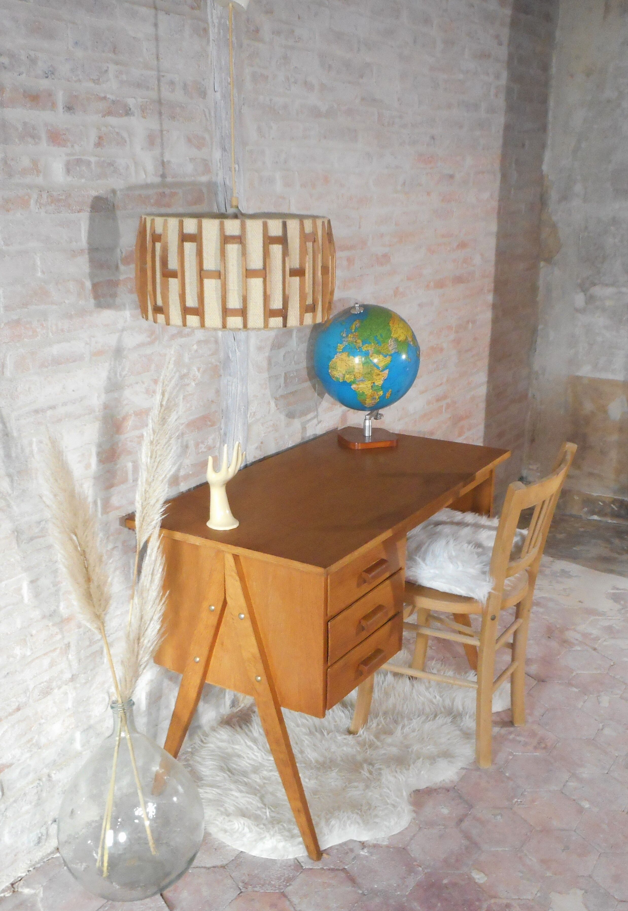 Bureau pieds compas