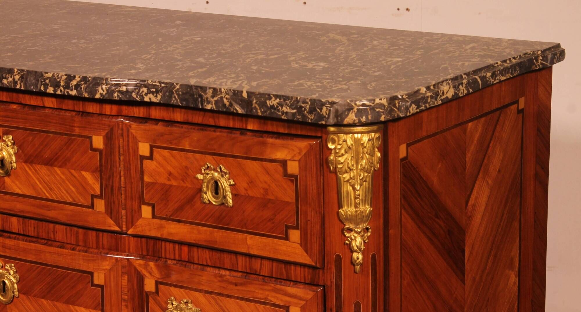 transitional period commode stamped Lardin - 18th century