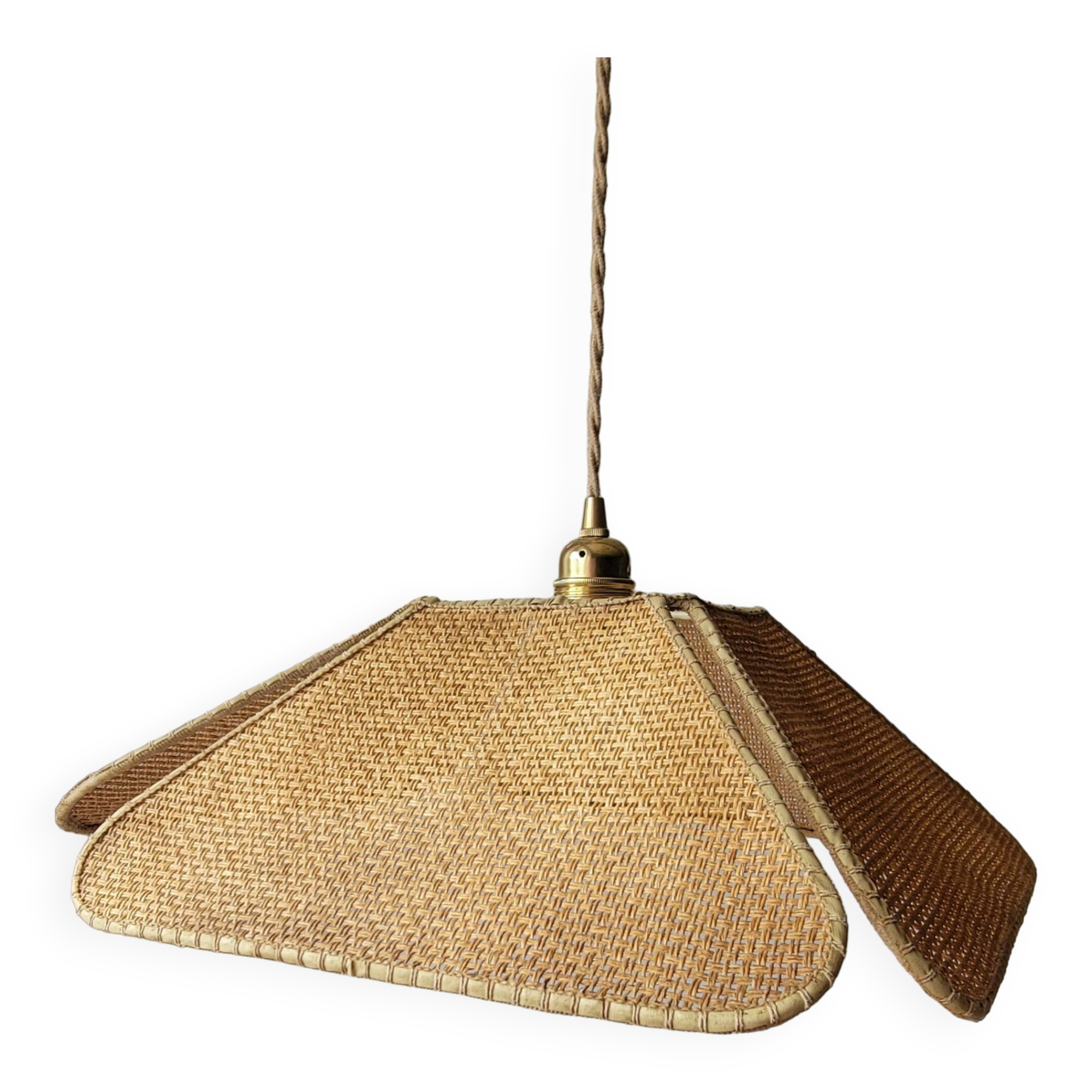 Rabane and leather suspension