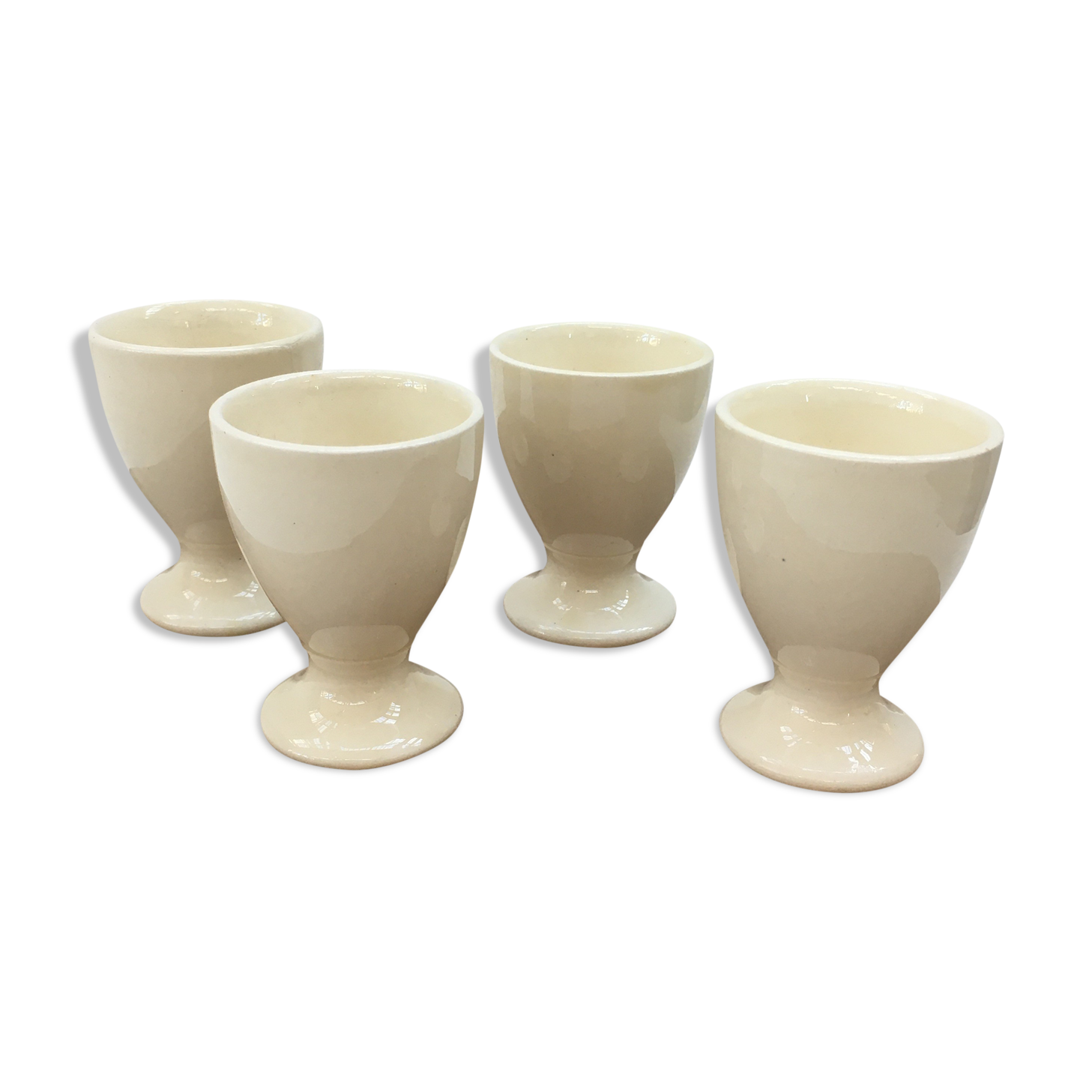Series of four vintage ceramic coquetiers