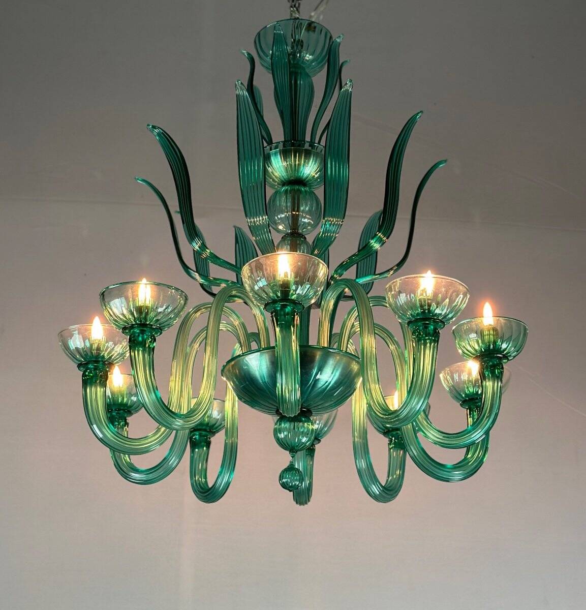 Venetian chandelier in emerald murano glass 10 arms of light