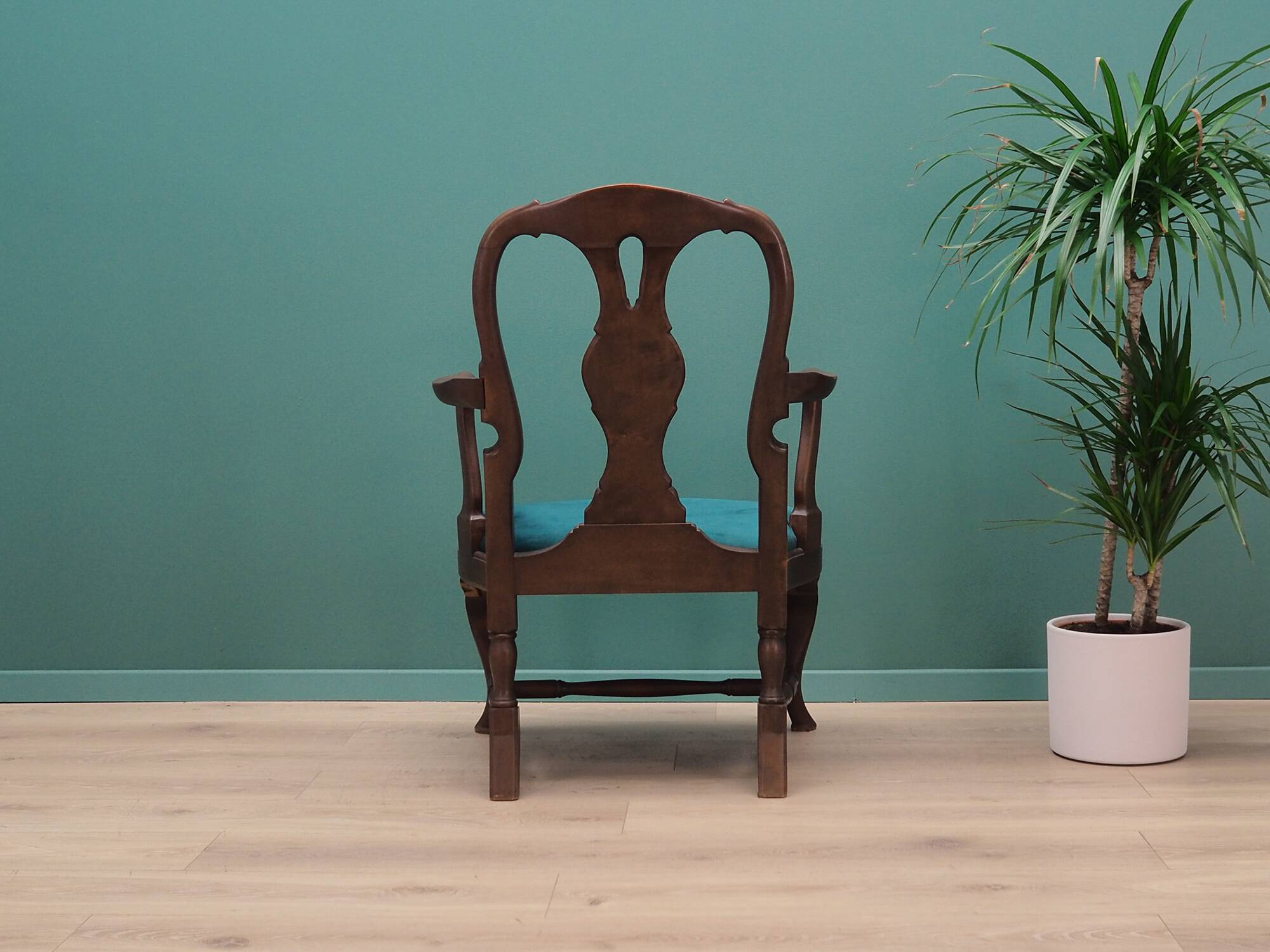 Living room set, style: Chippendale, 1970s, production: Denmark