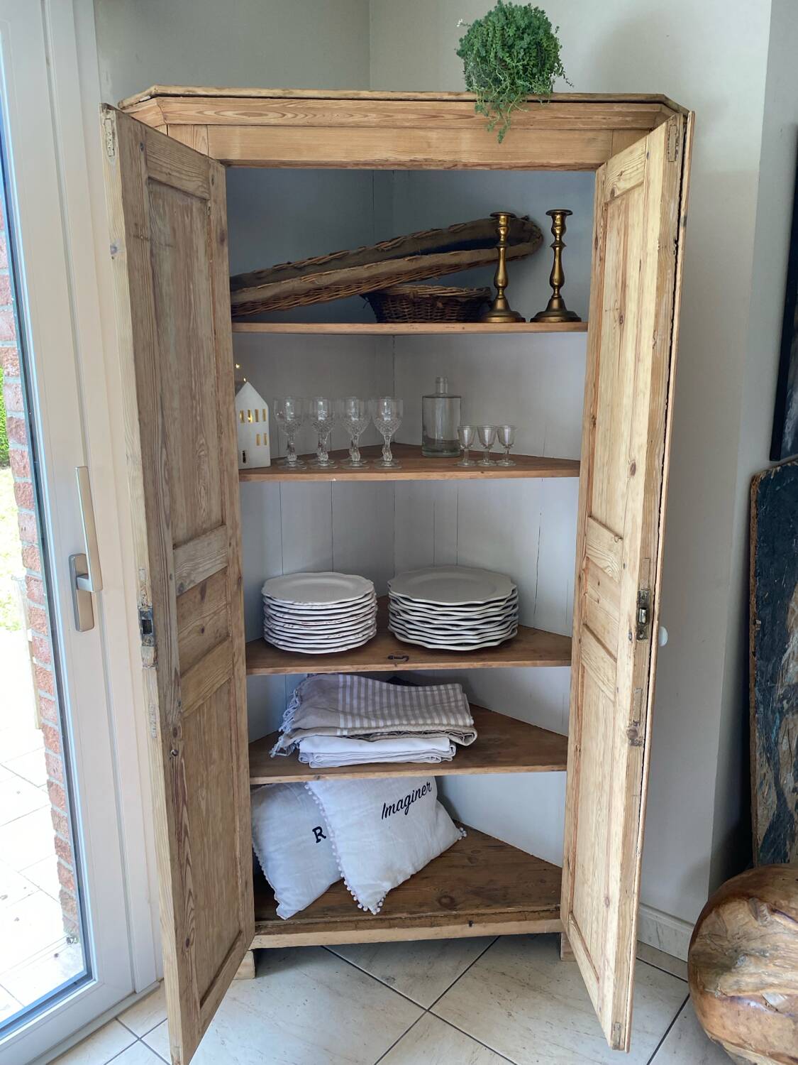 2-door wardrobe/country corner