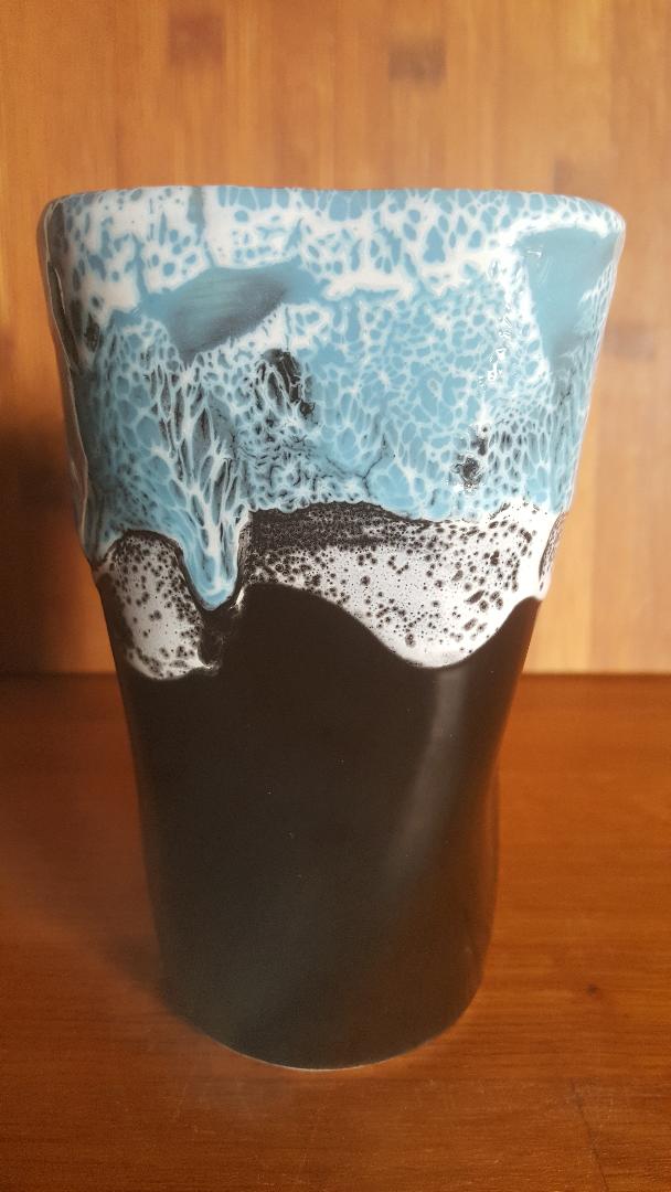 Vase style Vallauris black and blue H 14 cm