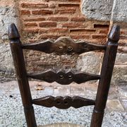 Chaise paillée brutaliste