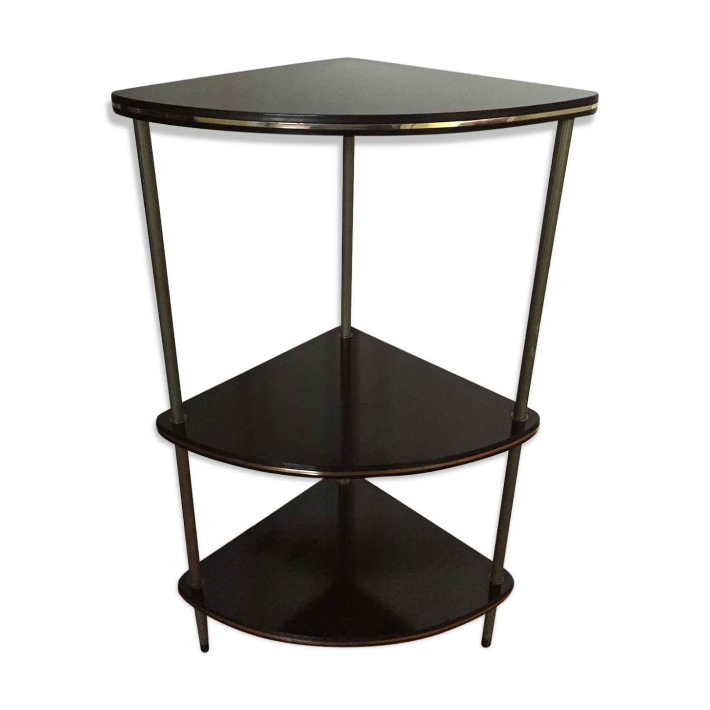 Formica corner shelf