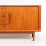 Buffet à portes tambour par Svend Dyrlund (Danemark, années 1960).