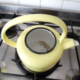 Old kettle of the 1950s