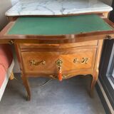 Commode style Louis XV