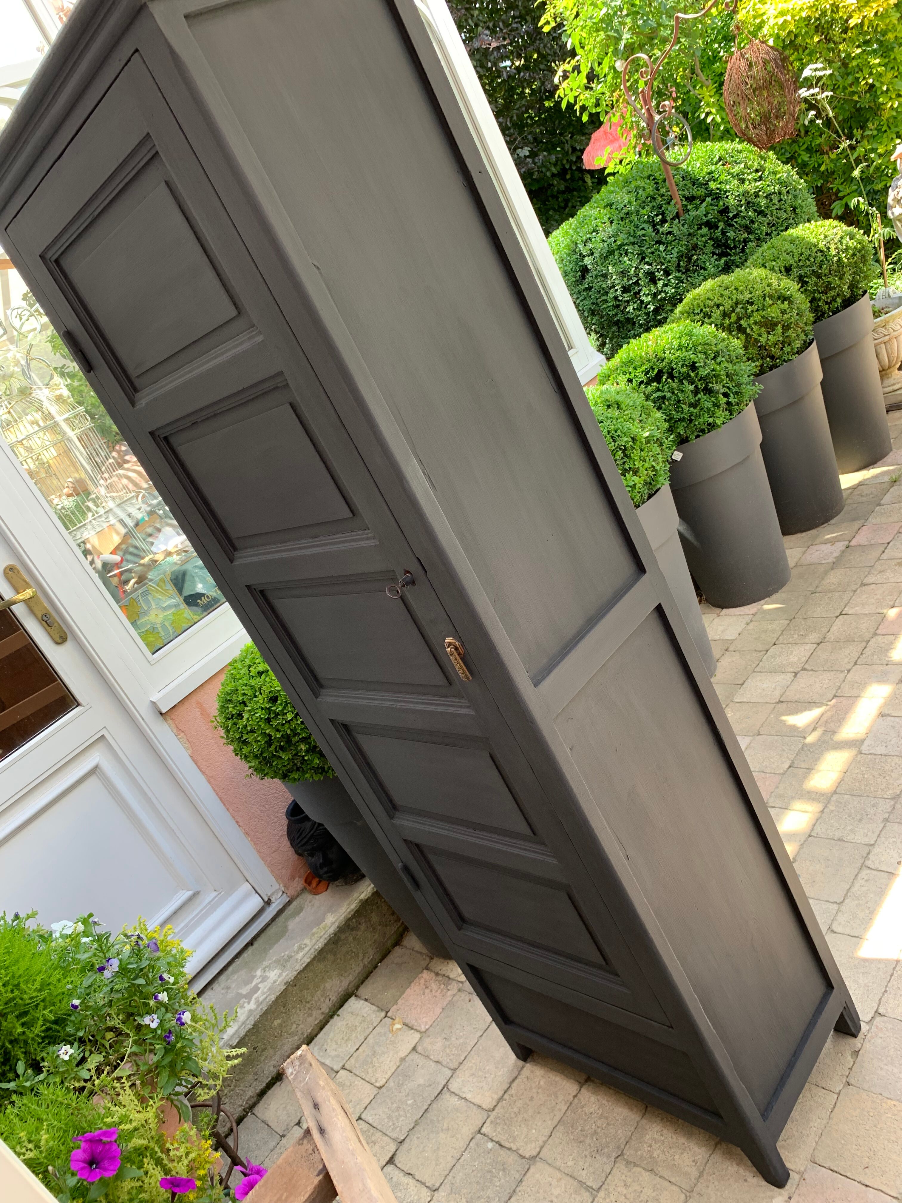 Parisian wardrobe cap 30 's