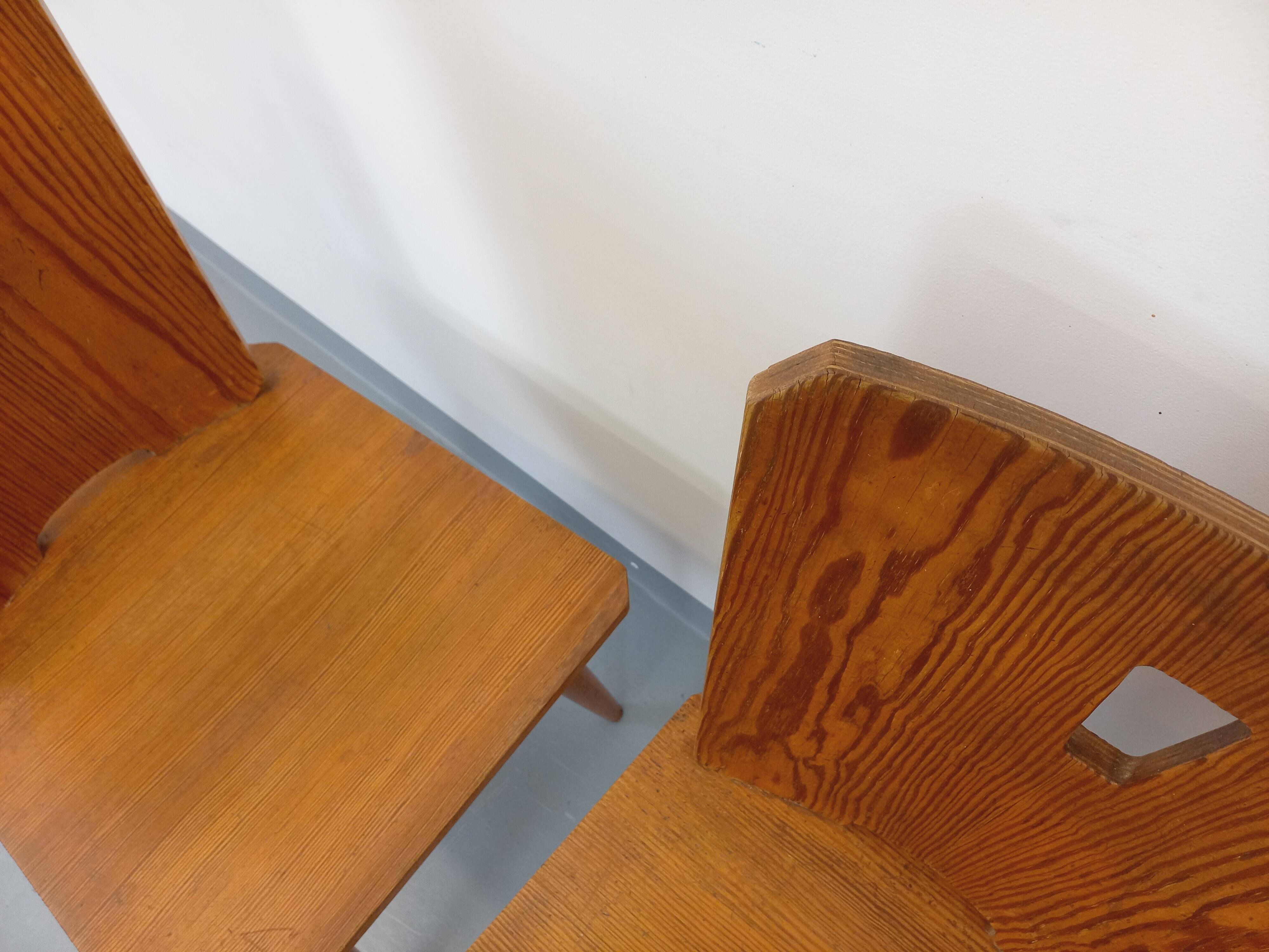 Set of 4 vintage brutalist wooden chairs from the 60s