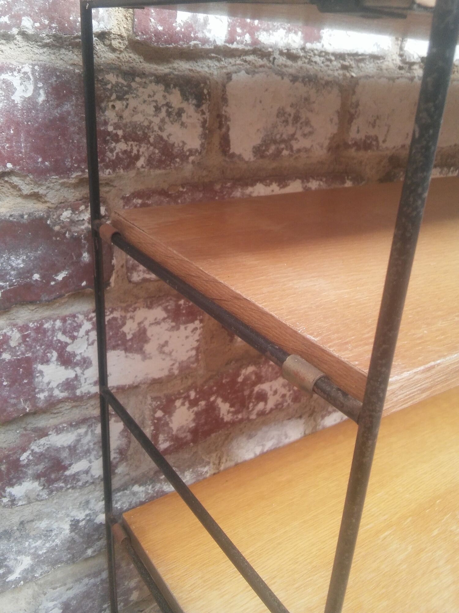 Tomado Holland metal string shelf