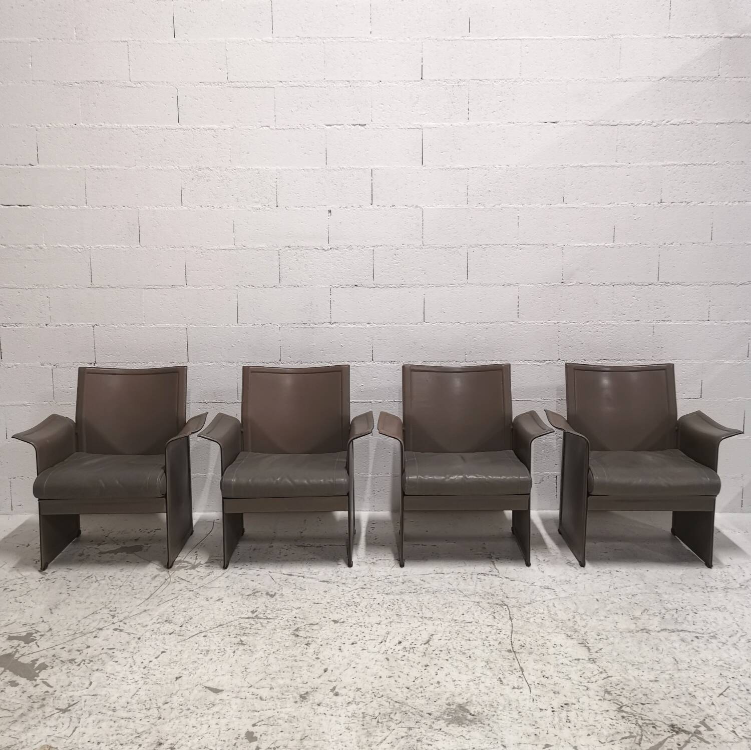 Large Korium armchair(s), design by Tito Agnoli, Matteo Grassi, 1980