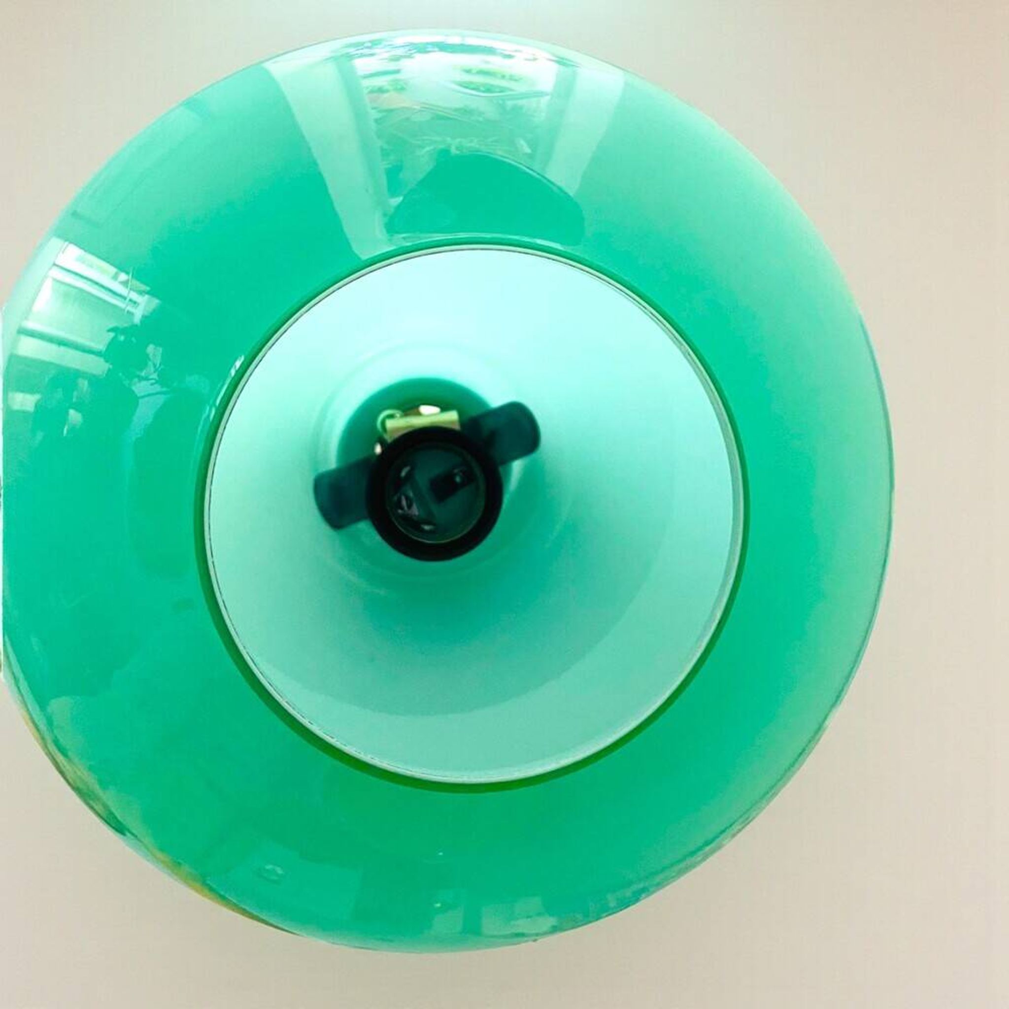 Lustre en verre opalin turquoise des années 50
