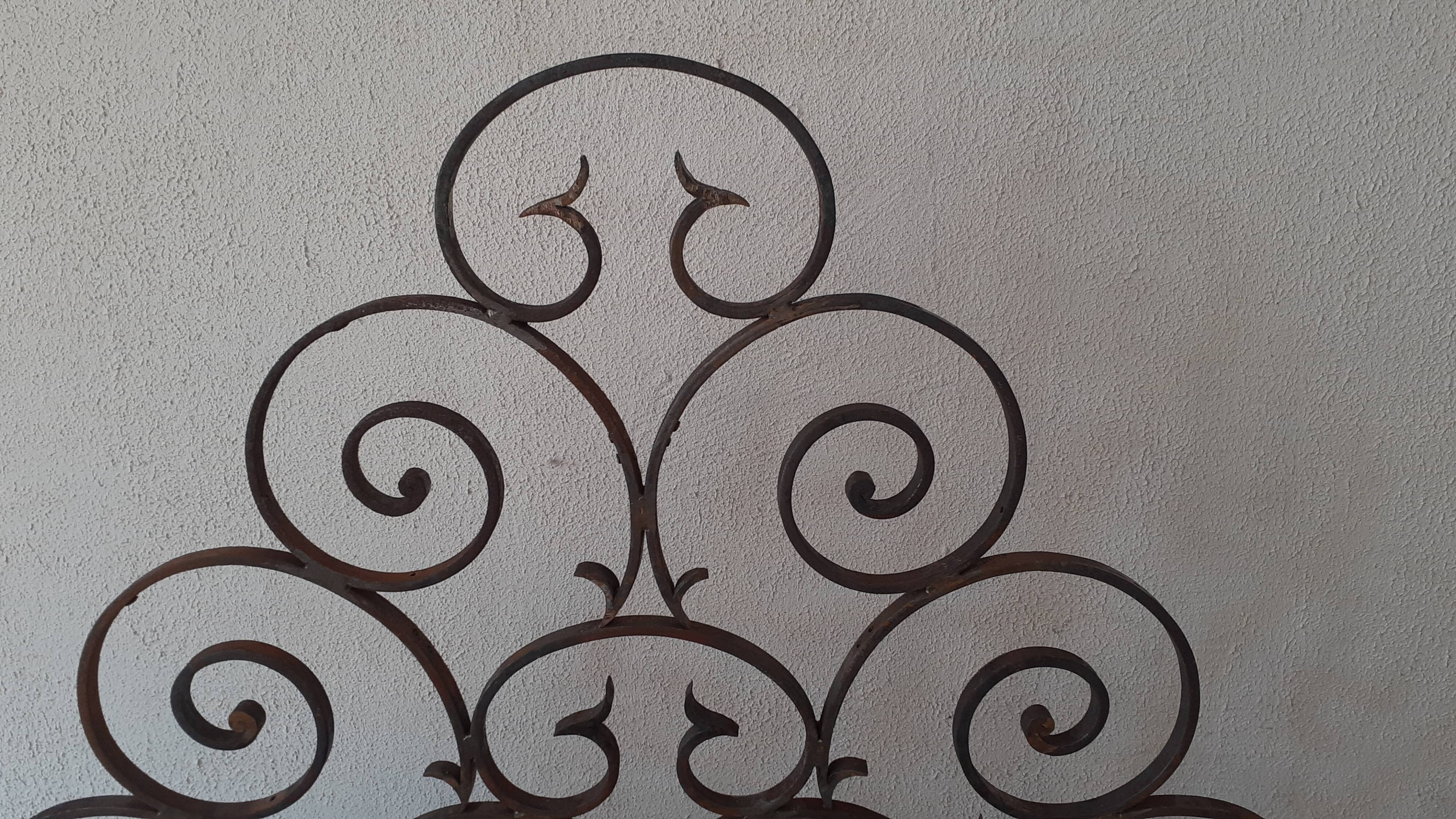 Wrought iron chimney grid