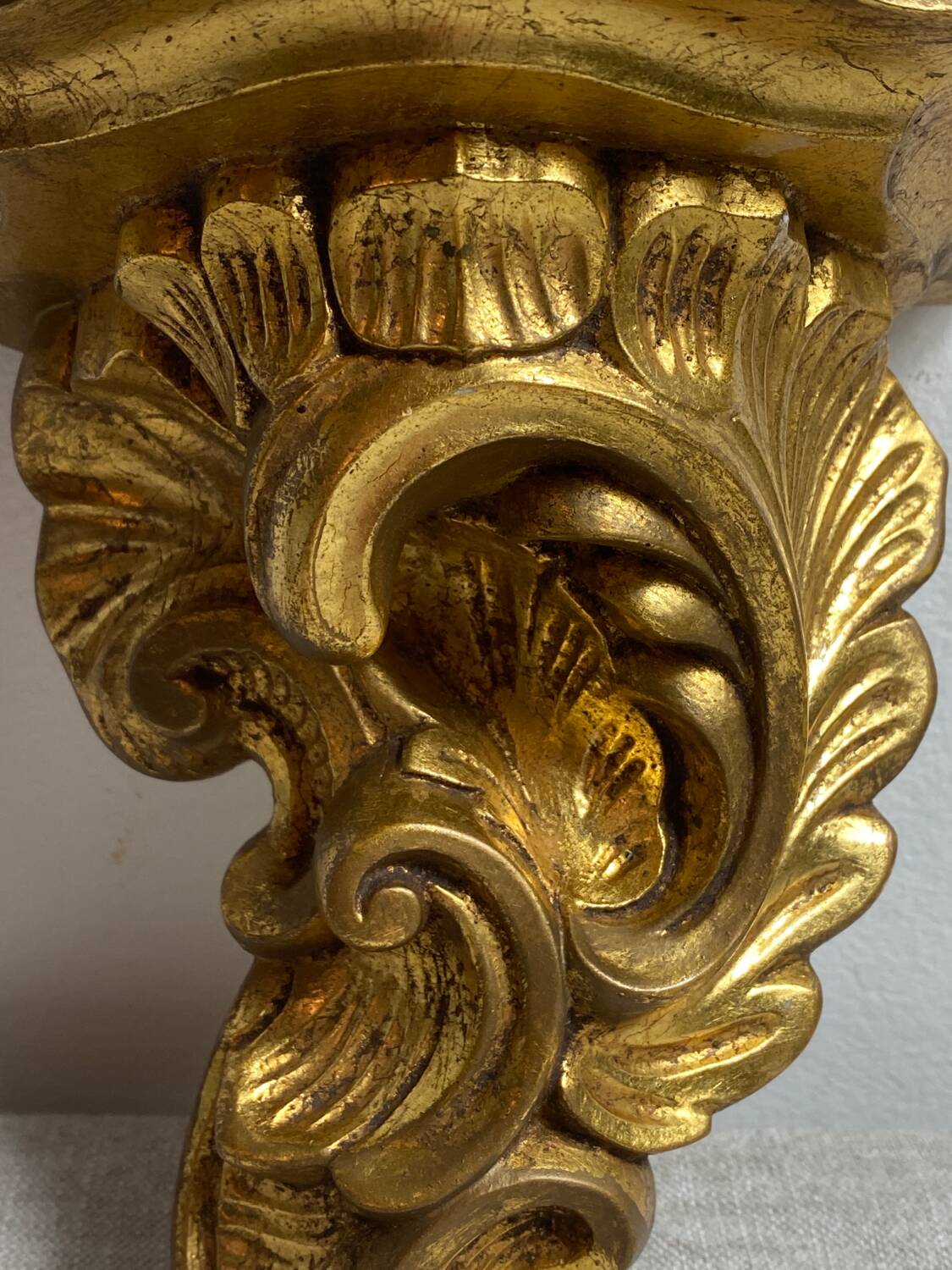 Console murale style baroque