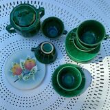 Iridescent green tea or coffee service in Lunéville K&G earthenware. 6 cups and an Art Deco sugar bowl
