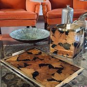 Hollywood regency brass and leaves resin tray, Montagnani Firenze Italy 1970s
