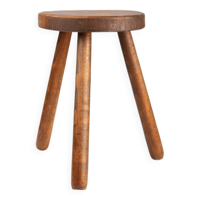 Tabouret bas rustique brutaliste tripode en bois massif de fabrication artisanale française