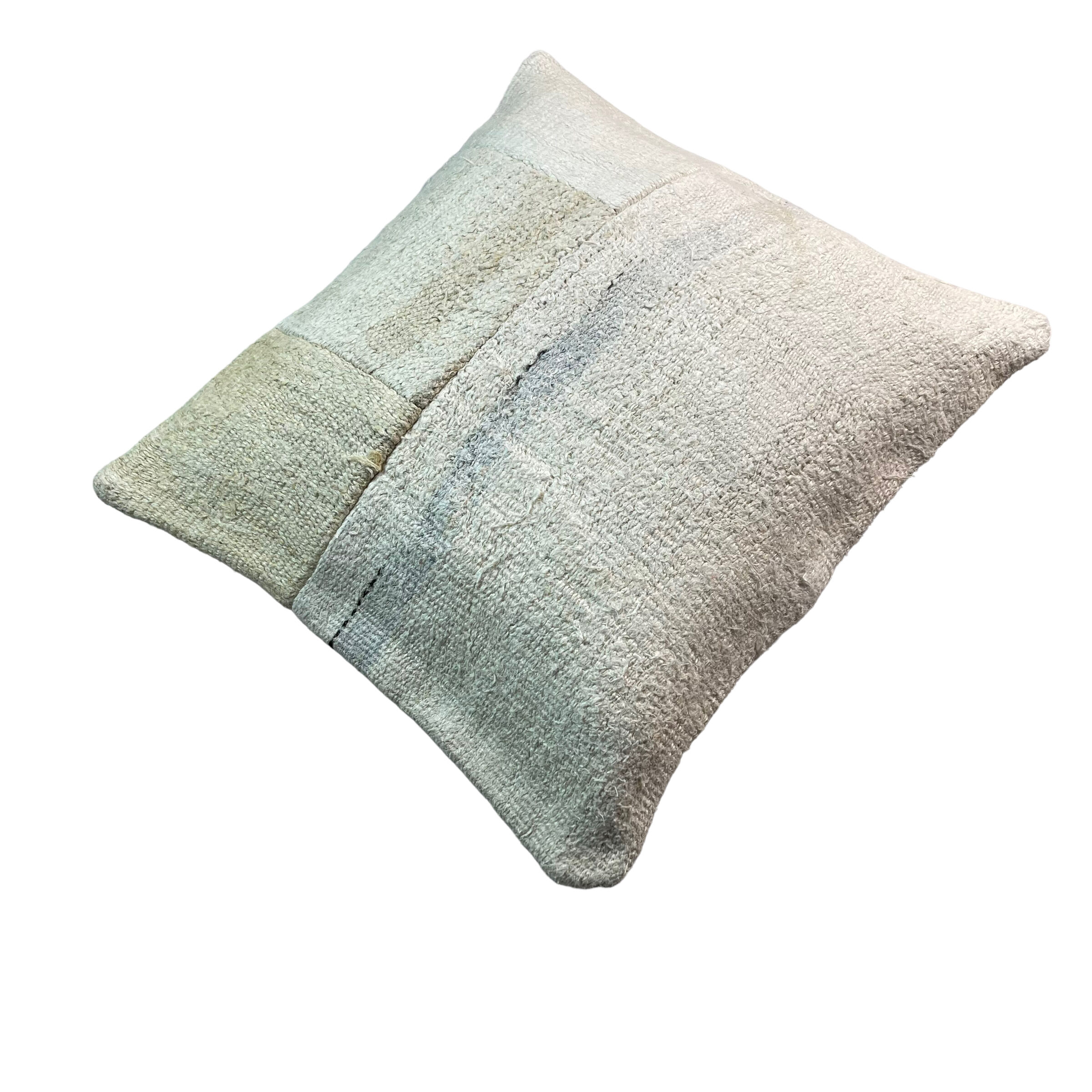 Vintage turkish kilim cushion cover 40 x 40 cm