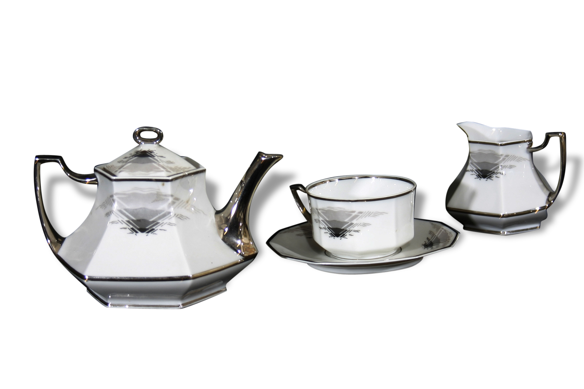 Service to the Art Deco, Limoges, signed Paul Pastaud