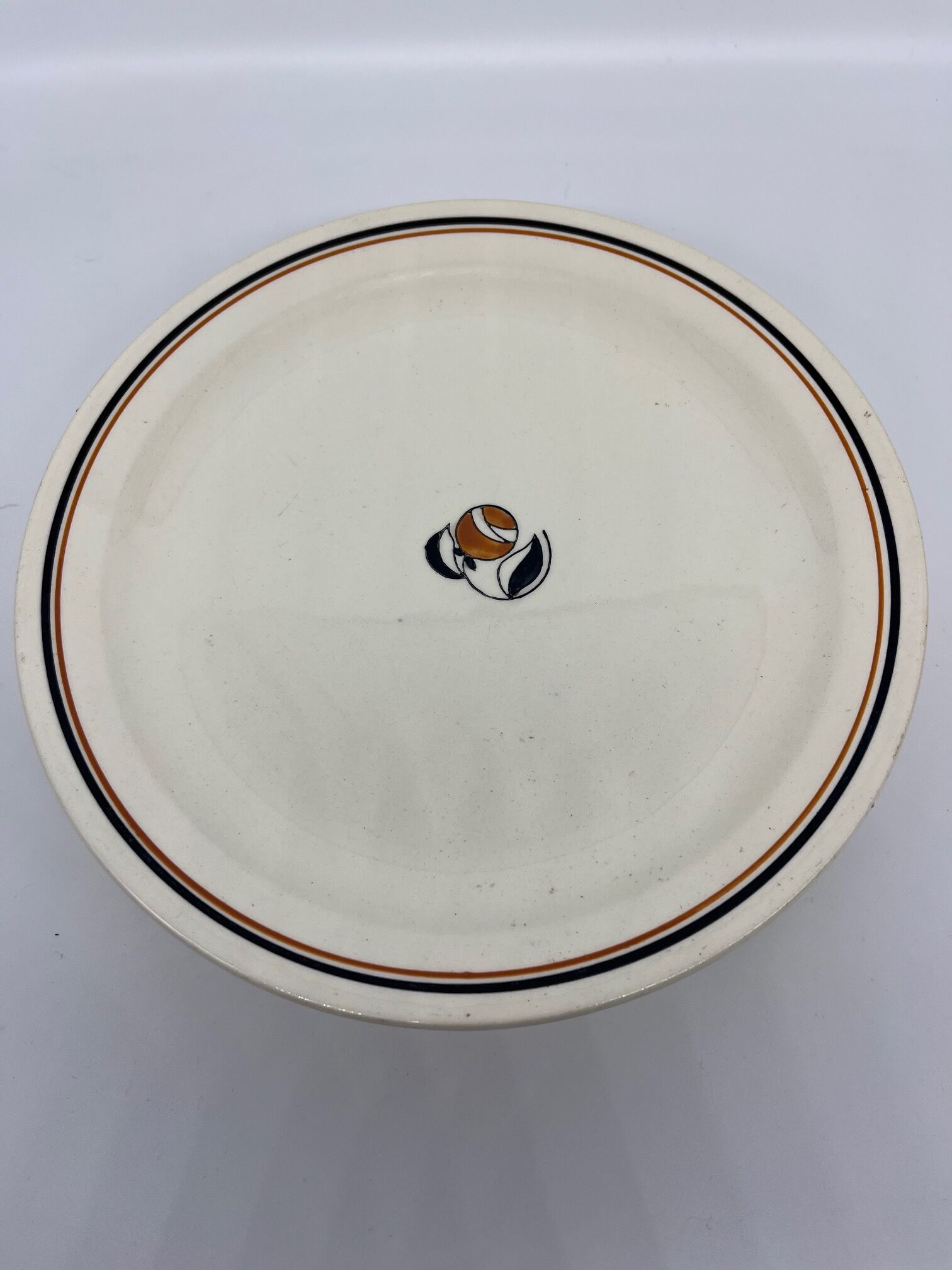 Two compotiers land of iron