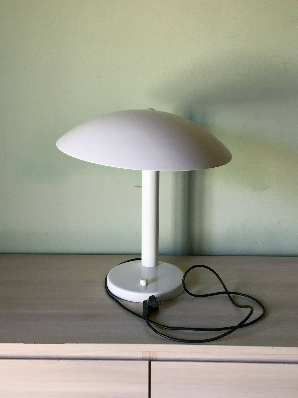 Estiluz metal desk lamp to lay vintage design