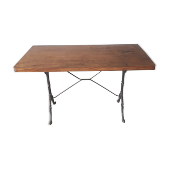 Bistro table