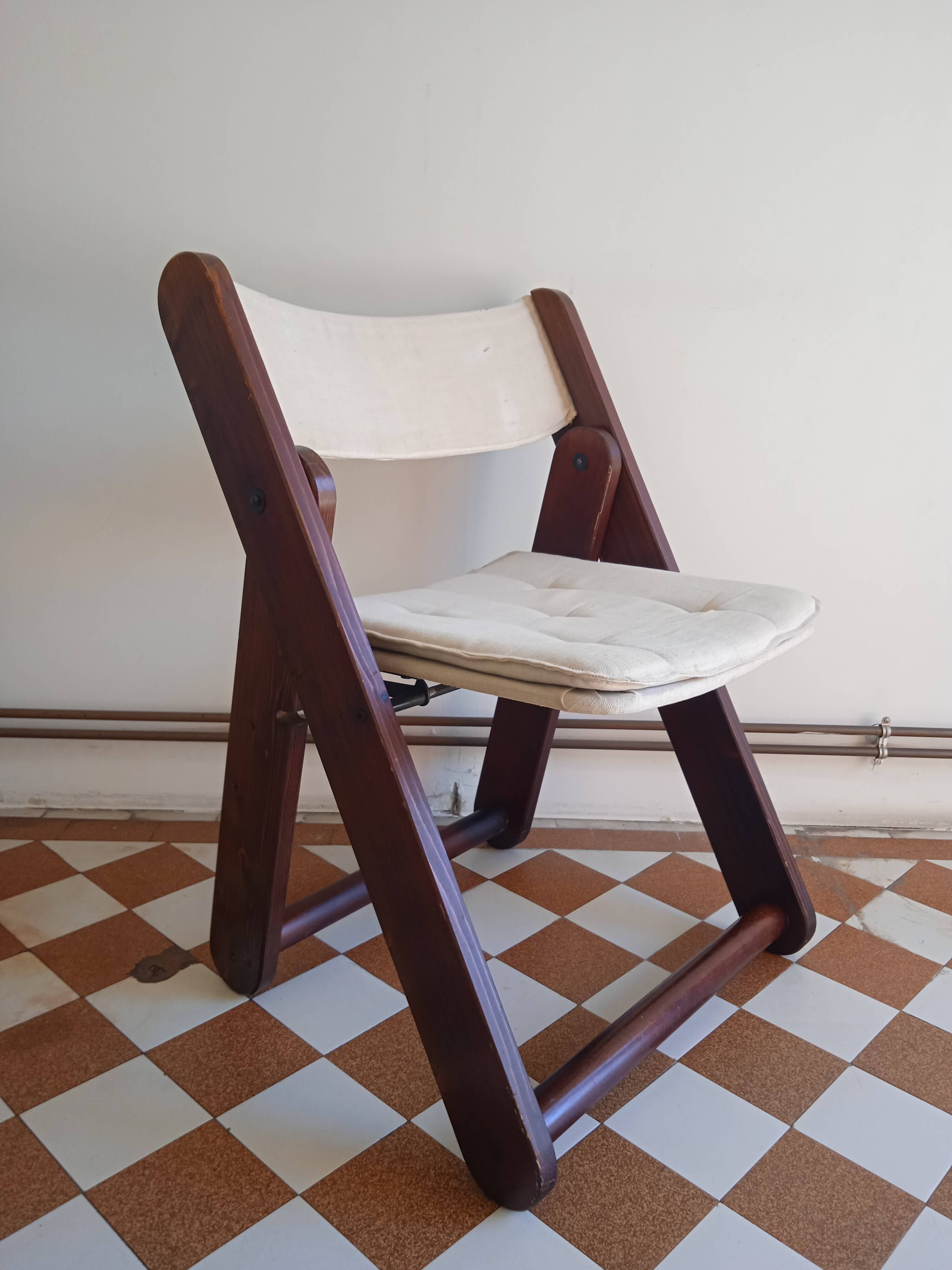 Set of 4 Kon-Tiki chairs