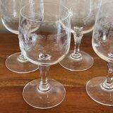 5 glasses with crystal legs decoration flowers