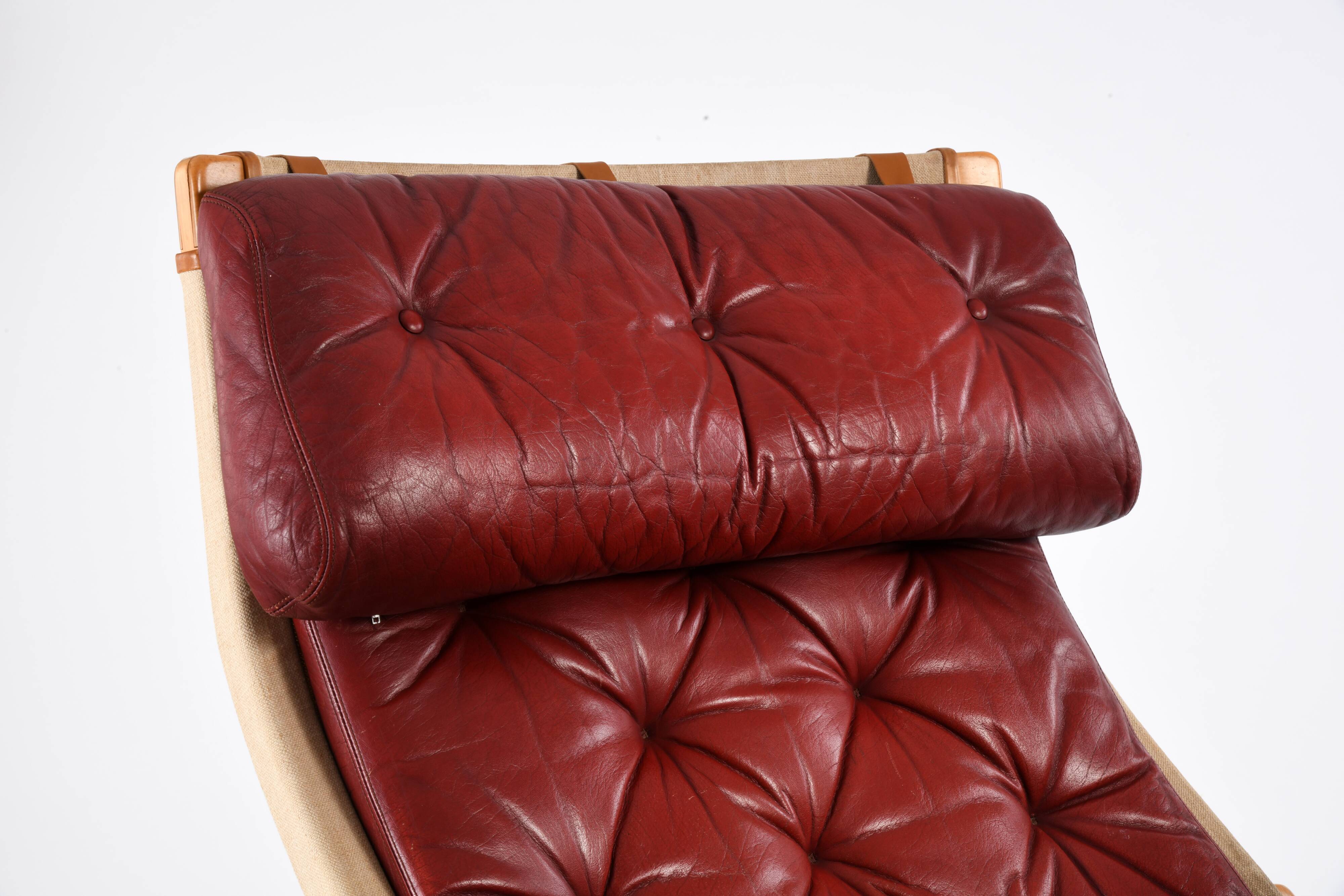 Pernilla 69 armchair by Bruno Mathsson