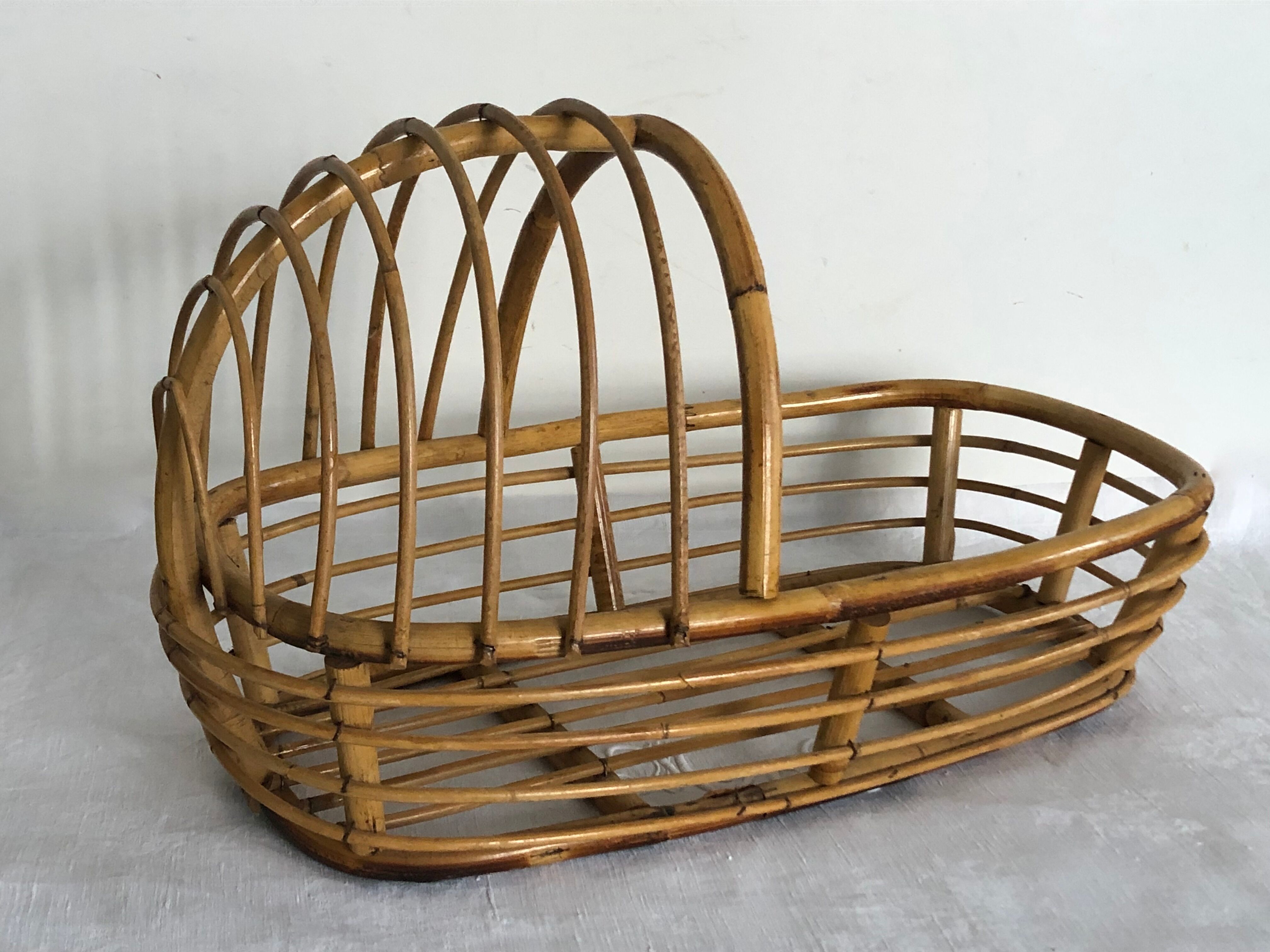 Rattan doll couffin, vintage toy
