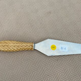 Pie shovel